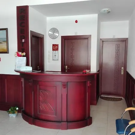 Hotel семеен 