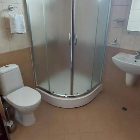 Hotel семеен 
